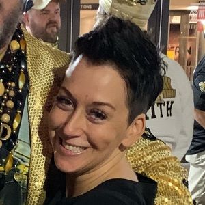 Meet your Posher, Laurie